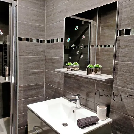 Le Bogolan ~ Cosy & Design דירה *